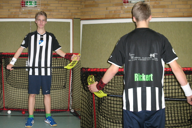 Neue Trikots für die Floorballer