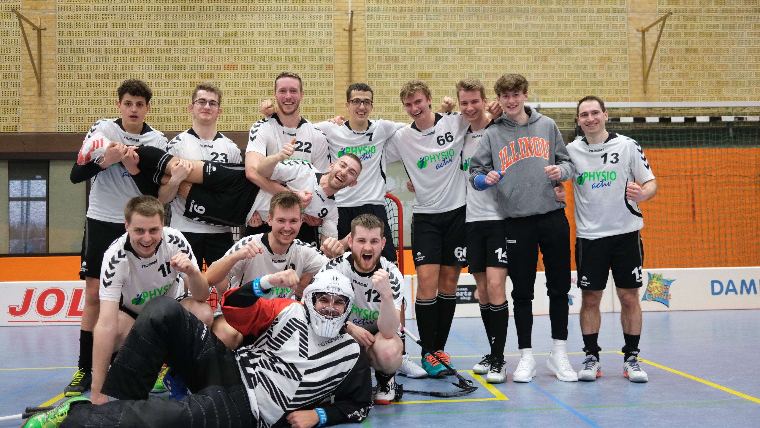 Mannschaftsbild der SG Tetenbüll-Hemmingstedt 2021/22